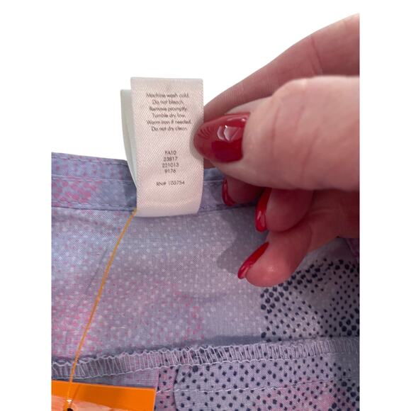 Lucy Floral Top M – Henley, Cotton, 3/4 Sleeve, NWT - Picture 8 of 9